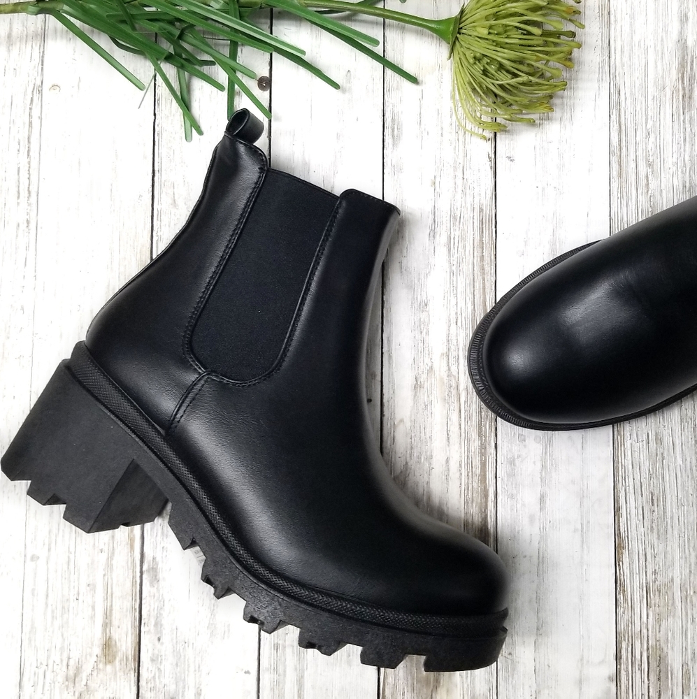 New Black Chelsea Elastic Round Toe Lug Heel Ankle